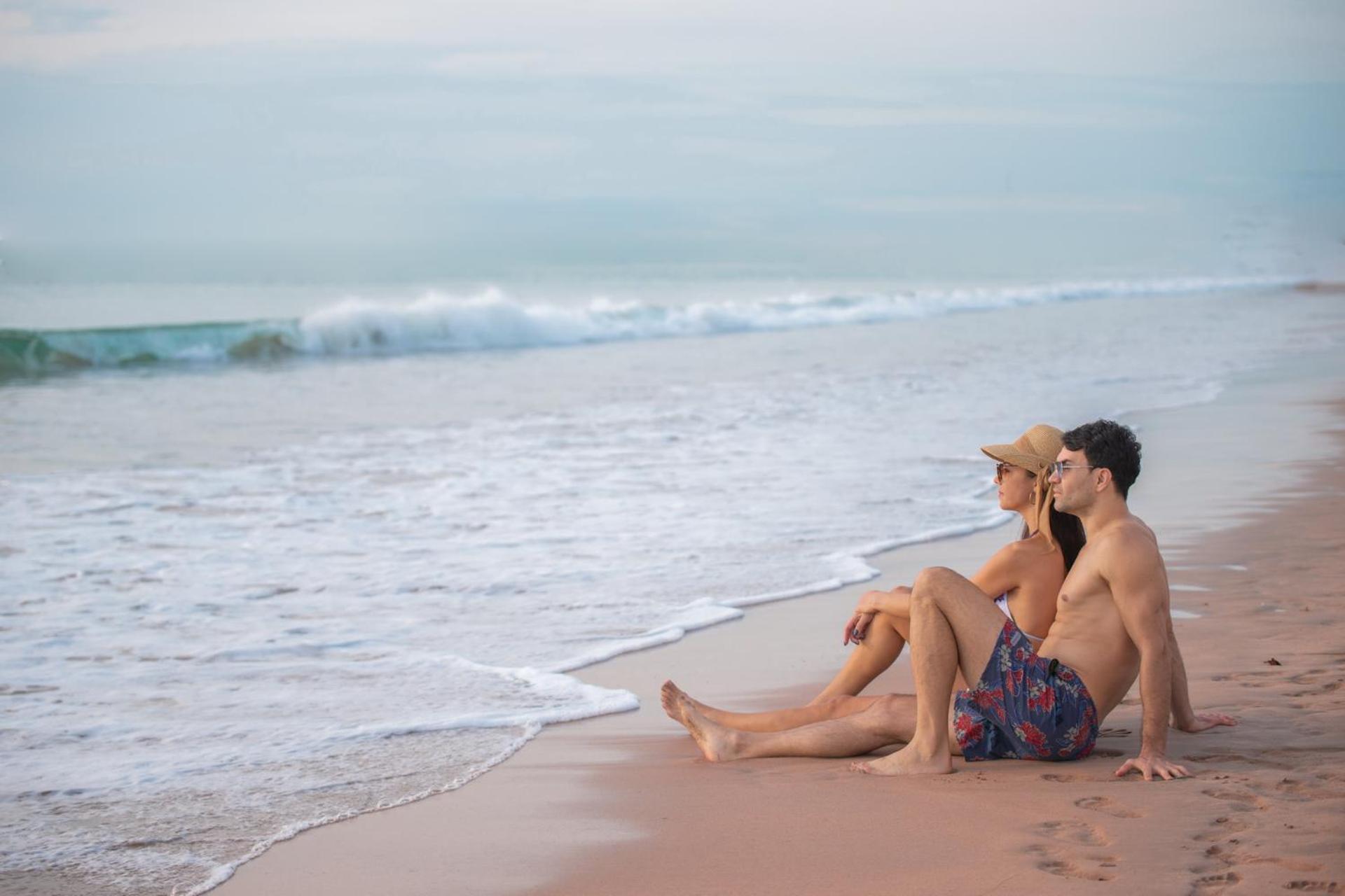 Uppuveli Beach By Dsk Trincomalee Exteriör bild